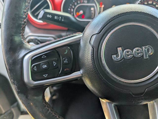 Used 2020 Jeep Gladiator Rubicon AWD/4WD image 17