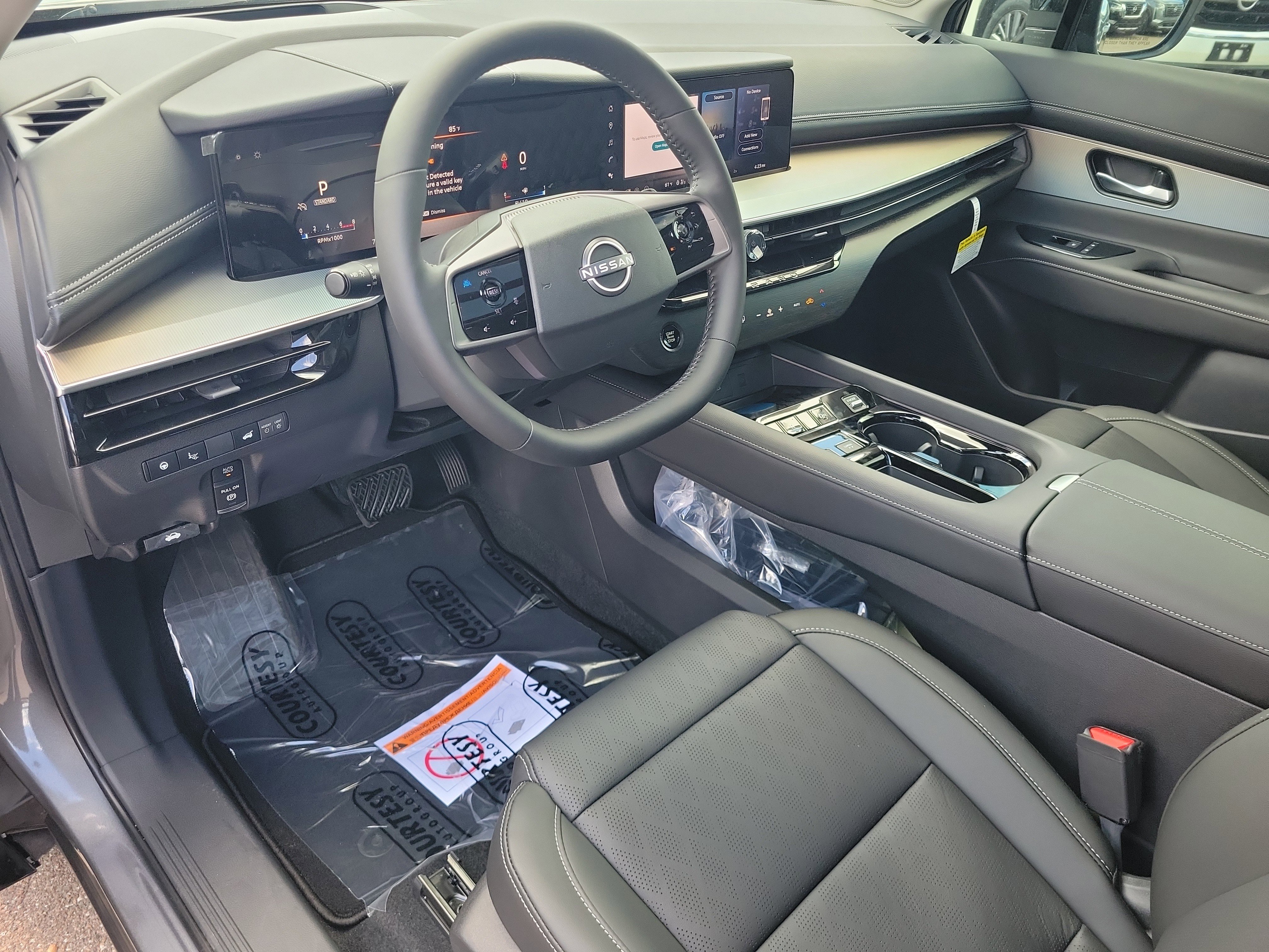 New 2026 Nissan Murano Platinum w/ Cargo Package AWD/4WD image 25