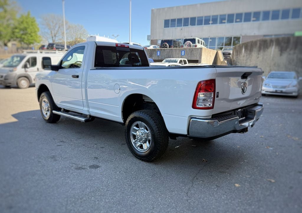 Used 2024 RAM 2500 Tradesman w/ Chrome Appearance Group AWD/4WD image 10