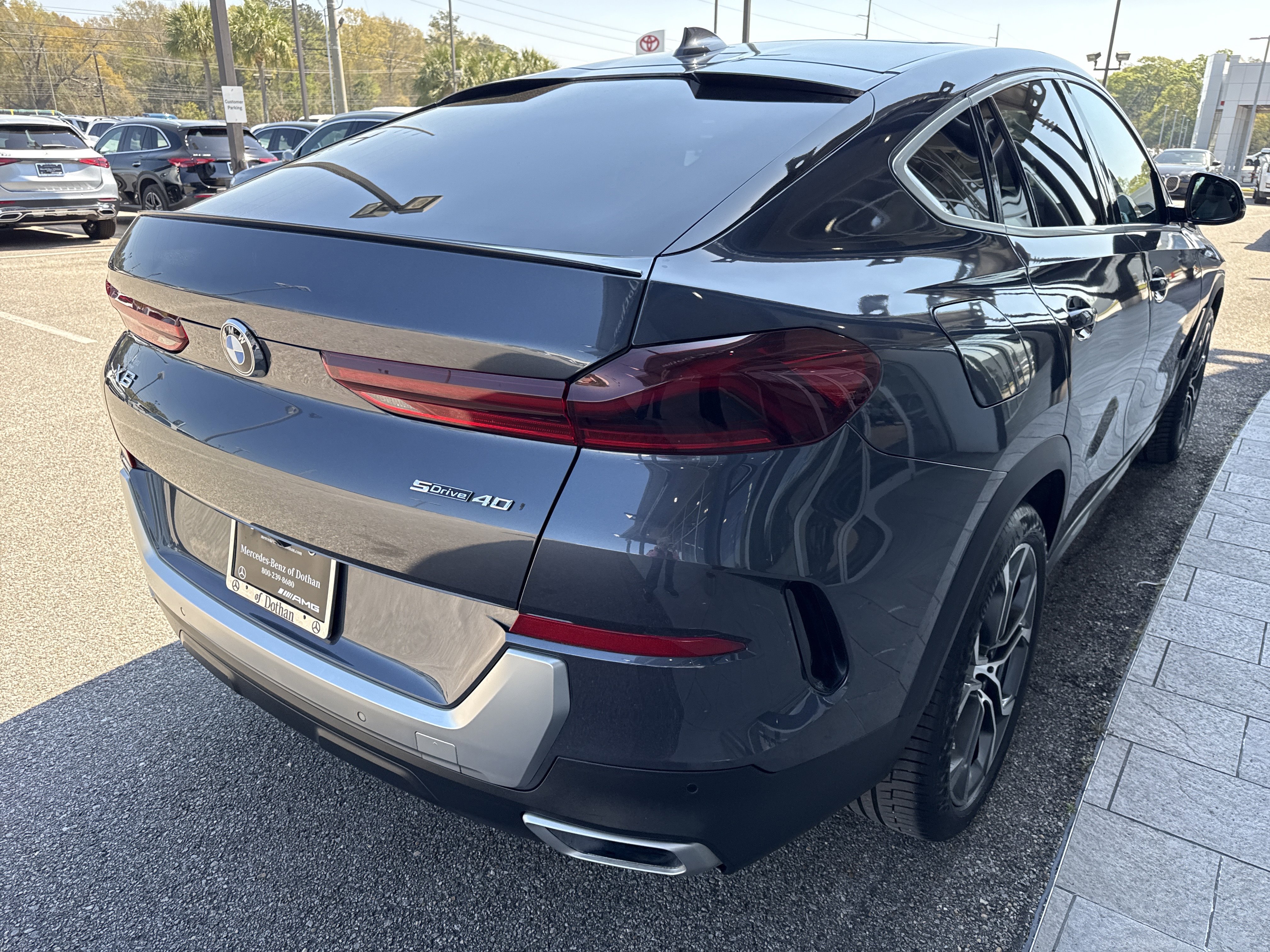 Used 2020 BMW X6 sDrive40i w/ Premium Package image 4