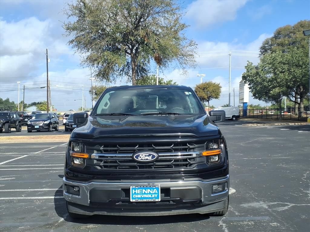 Used 2025 Ford F150 XLT w/ Equipment Group 301A Standard RWD image 13