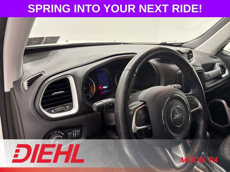 Used 2018 Jeep Renegade Latitude w/ Cold Weather Group AWD/4WD image 18