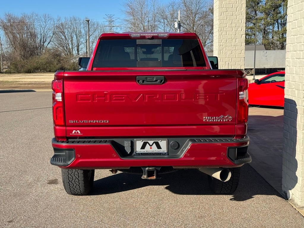 Used 2020 Chevrolet Silverado 2500 High Country w/ Technology Package image 12