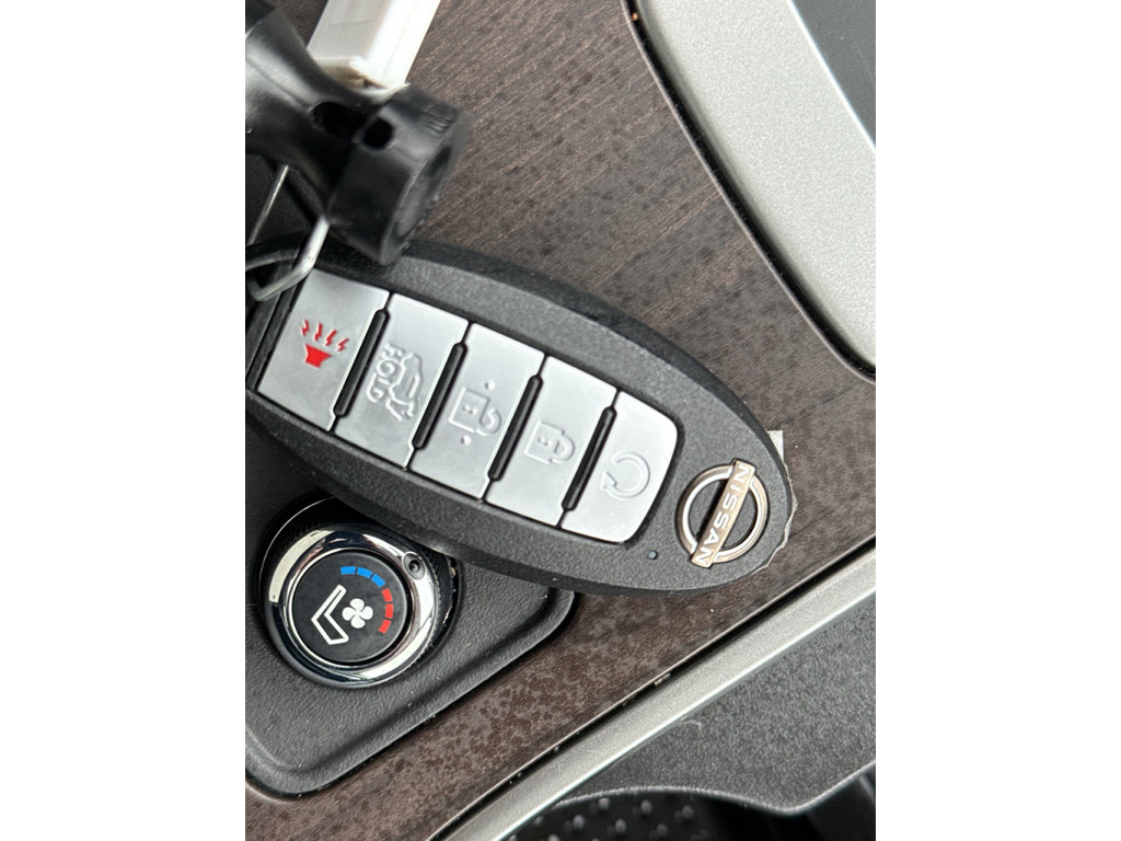 Certified 2024 Nissan Murano Platinum w/ Cargo Package image 36