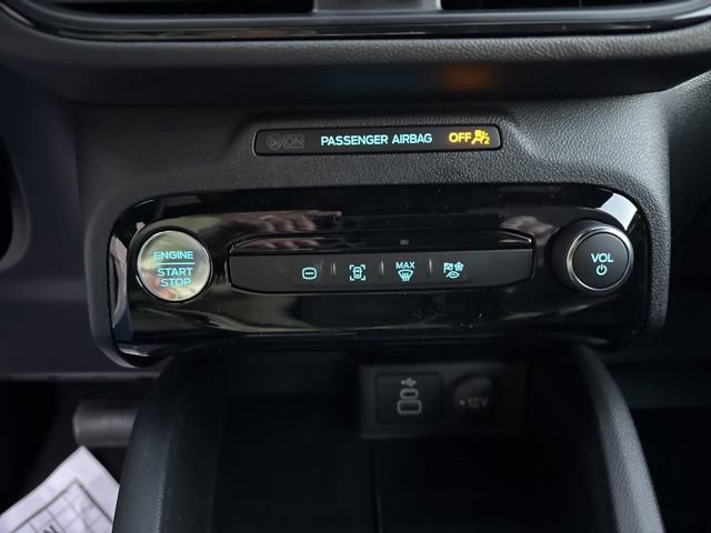 New 2025 Ford Escape ST-Line w/ Equipment Group 301A image 24