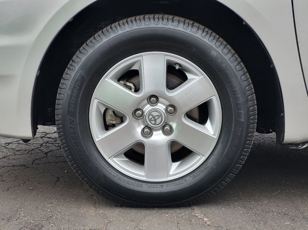 Used 2008 Toyota Sienna LE FWD image 14