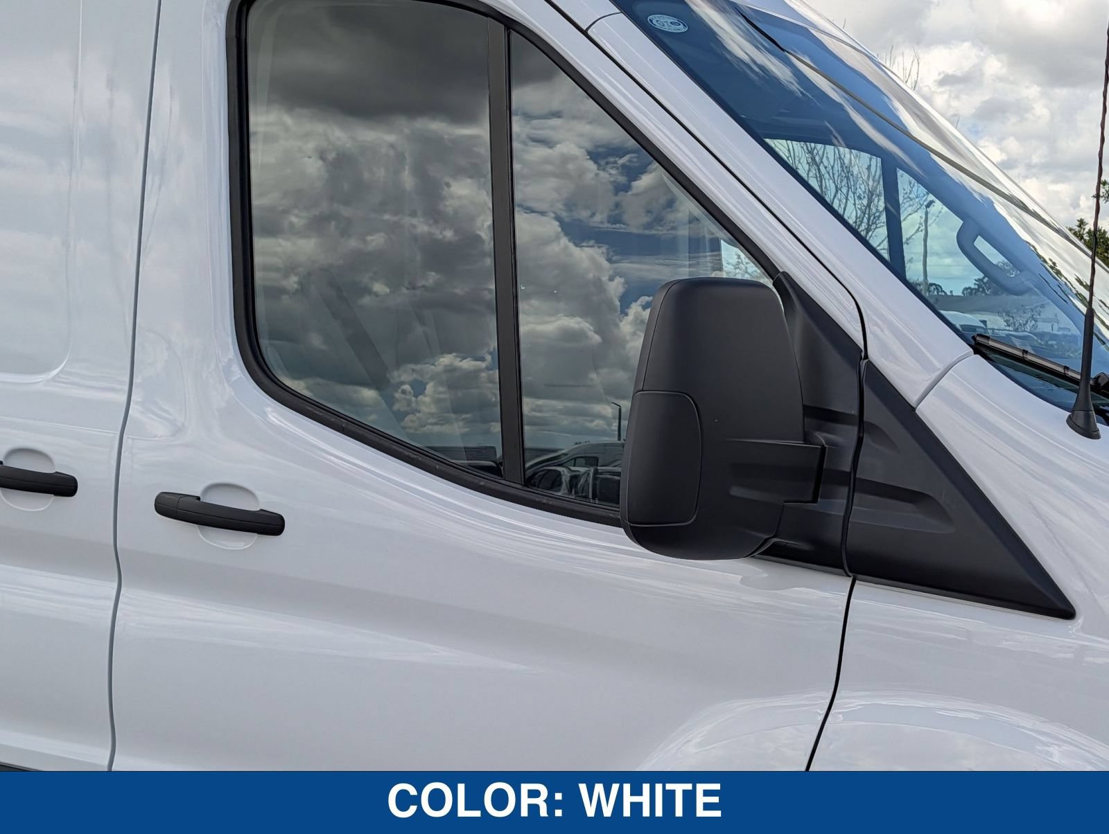 New 2026 Ford Transit 250 148 Medium Roof RWD image 11