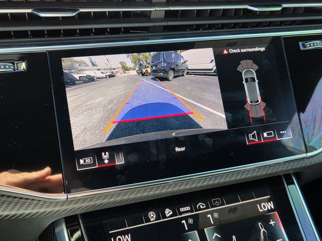 Used 2024 Audi SQ8 Premium Plus image 25