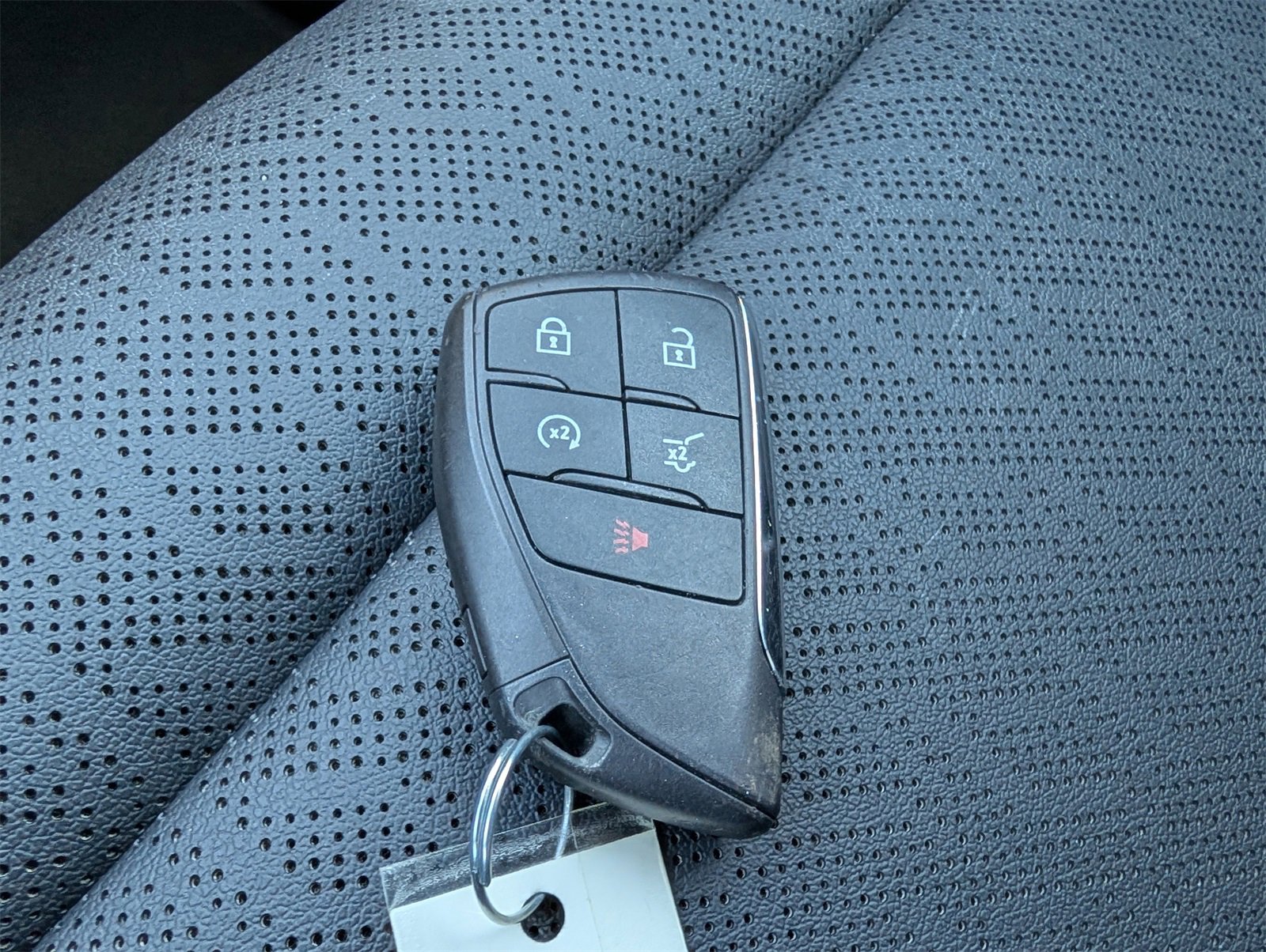 Used 2025 Chevrolet Equinox LT w/ Convenience Package II image 36