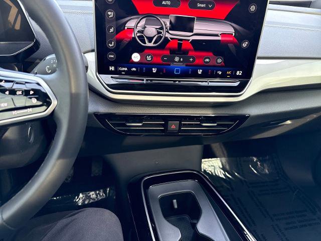 Used 2024 Volkswagen ID.4 Pro S image 17