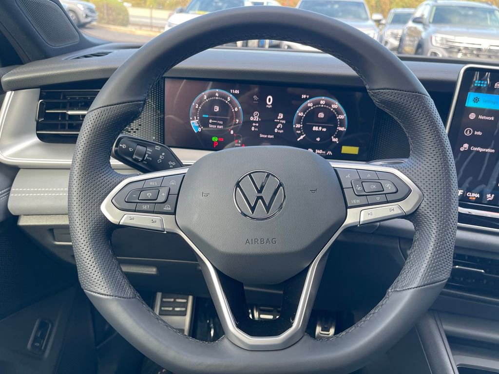 New 2026 Volkswagen Tiguan SE R-Line image 25