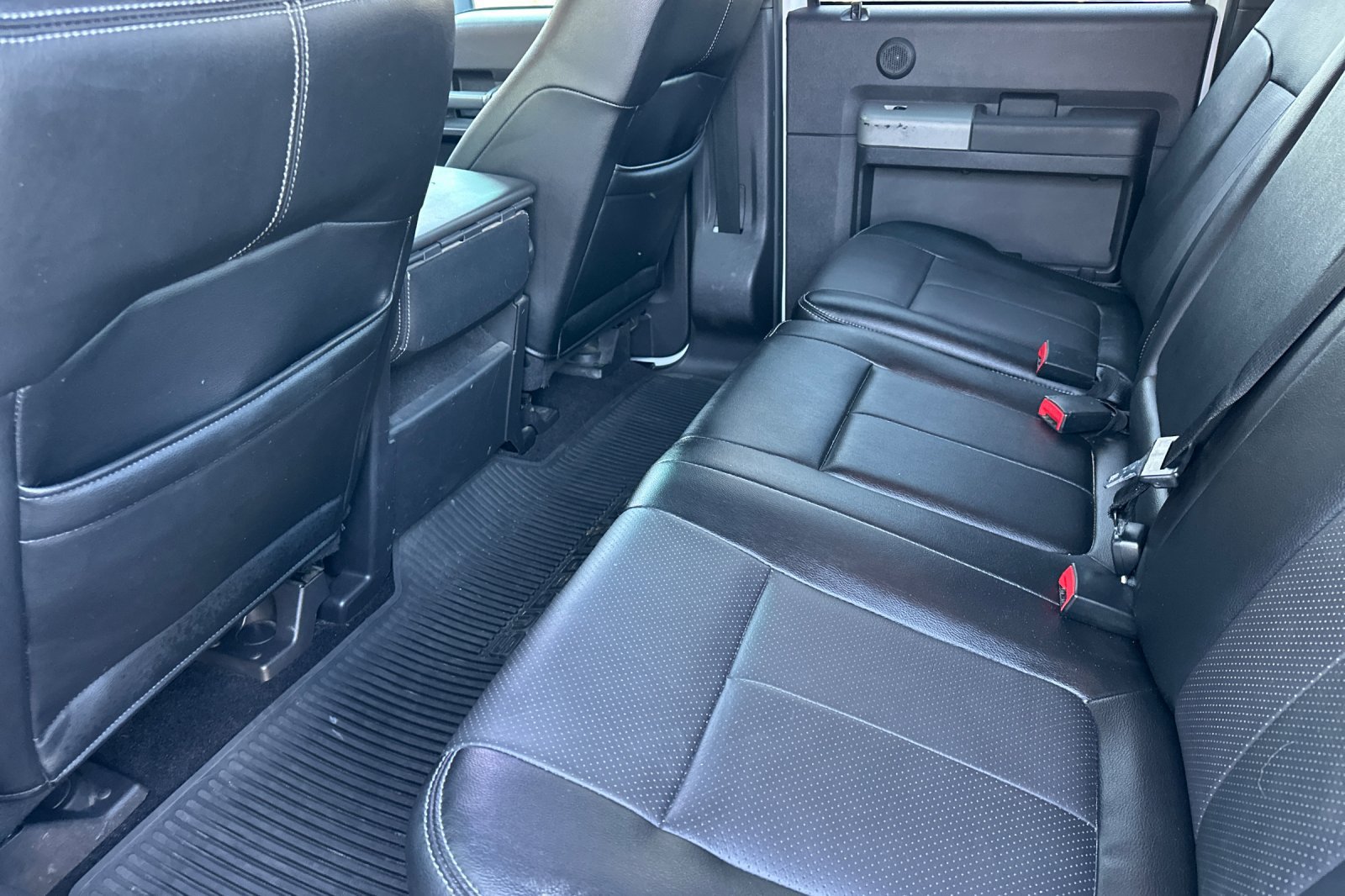 Used 2016 Ford F350 Lariat w/ Chrome Package AWD/4WD image 11