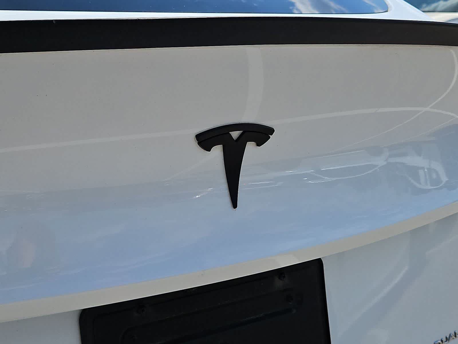 Used 2023 Tesla Model Y Long Range AWD/4WD image 11