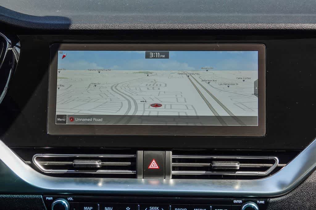 Certified 2022 Kia Niro Touring Special Edition FWD image 13