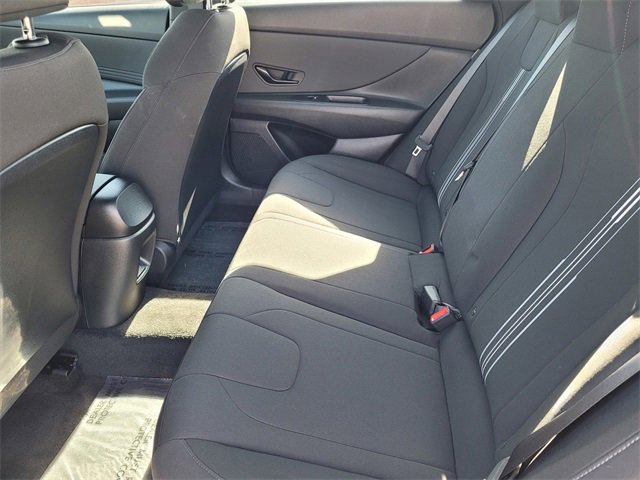 New 2025 Hyundai Elantra SEL image 6
