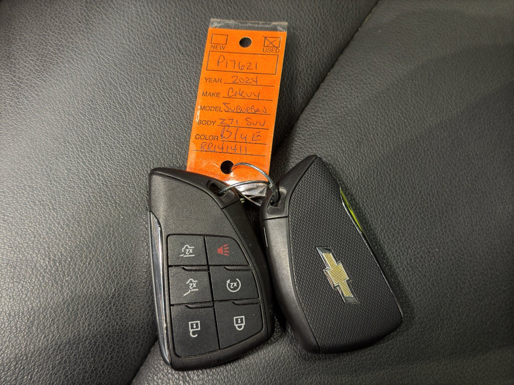 Used 2024 Chevrolet Suburban Z71 w/ Luxury Package AWD/4WD image 45