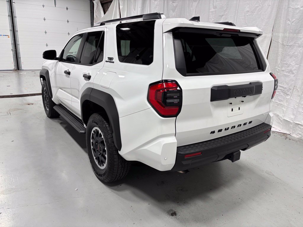 Used 2026 Toyota 4Runner TRD Off-Road AWD/4WD image 5