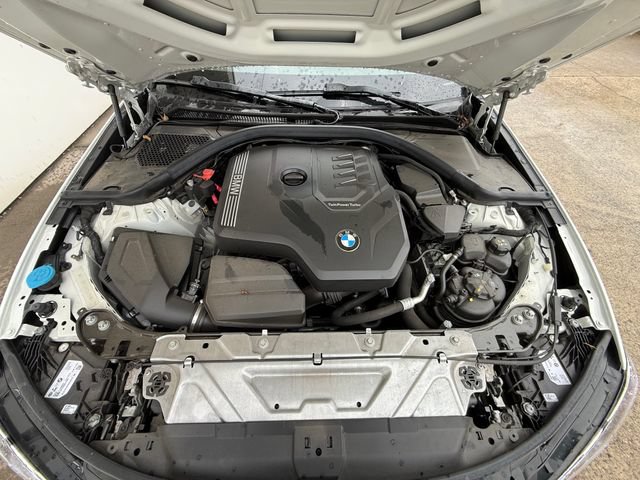 Used 2023 BMW 330i xDrive Sedan w/ Premium Package AWD/4WD image 15