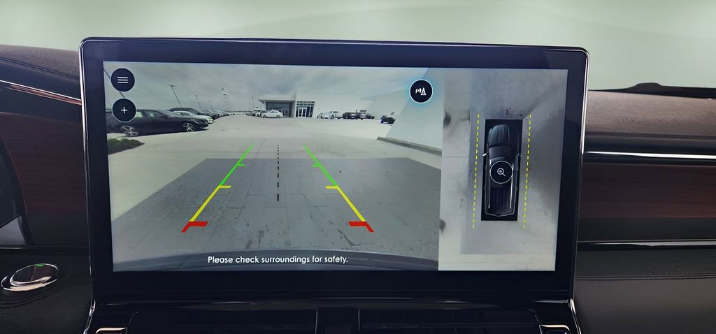 Used 2023 Lincoln Navigator Reserve image 33