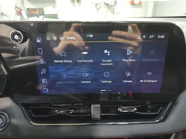 New 2026 Chevrolet Equinox RS w/ LPO, Floor Liner Package image 23