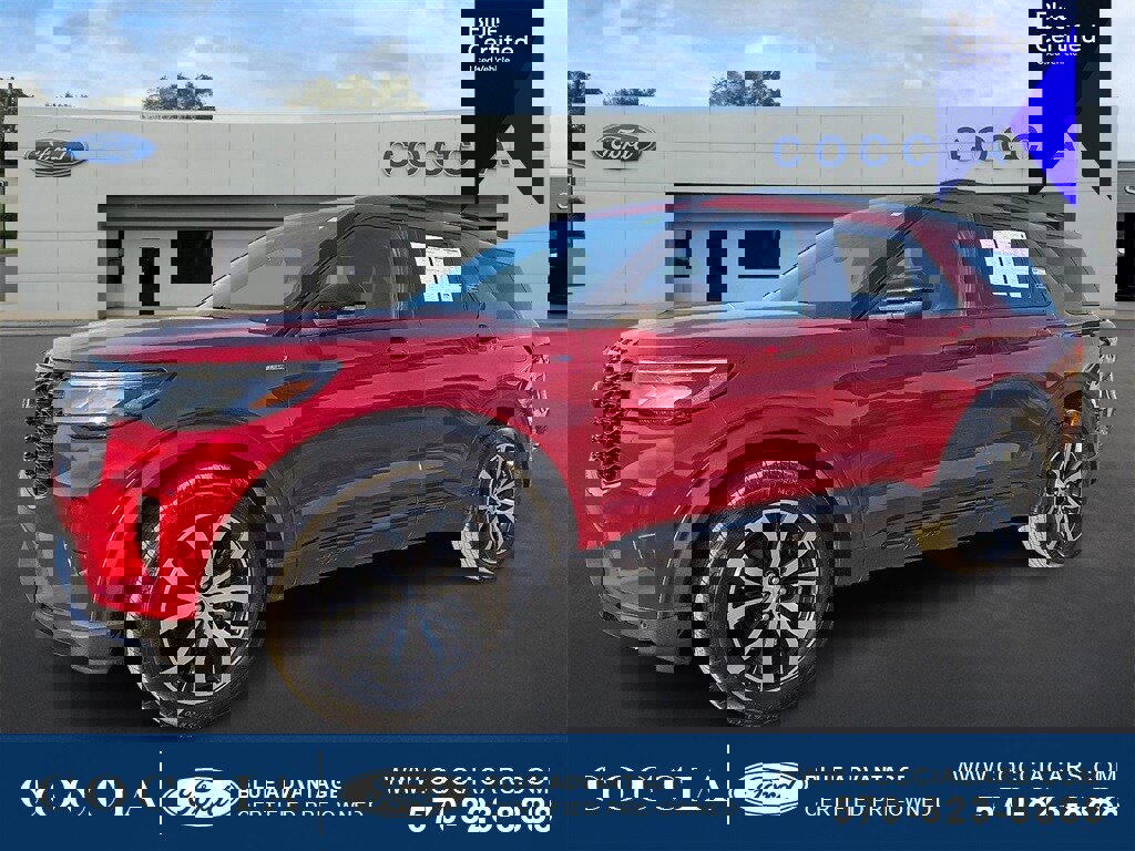 Certified 2025 Ford Explorer ST-Line image 1