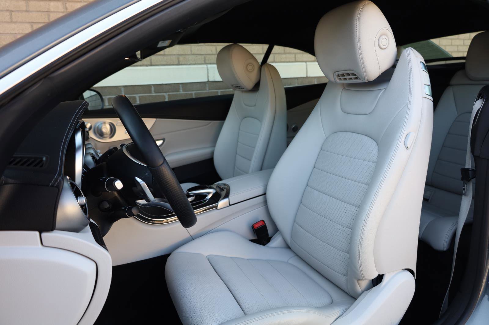 Used 2018 Mercedes-Benz C 300 4MATIC Cabriolet image 23
