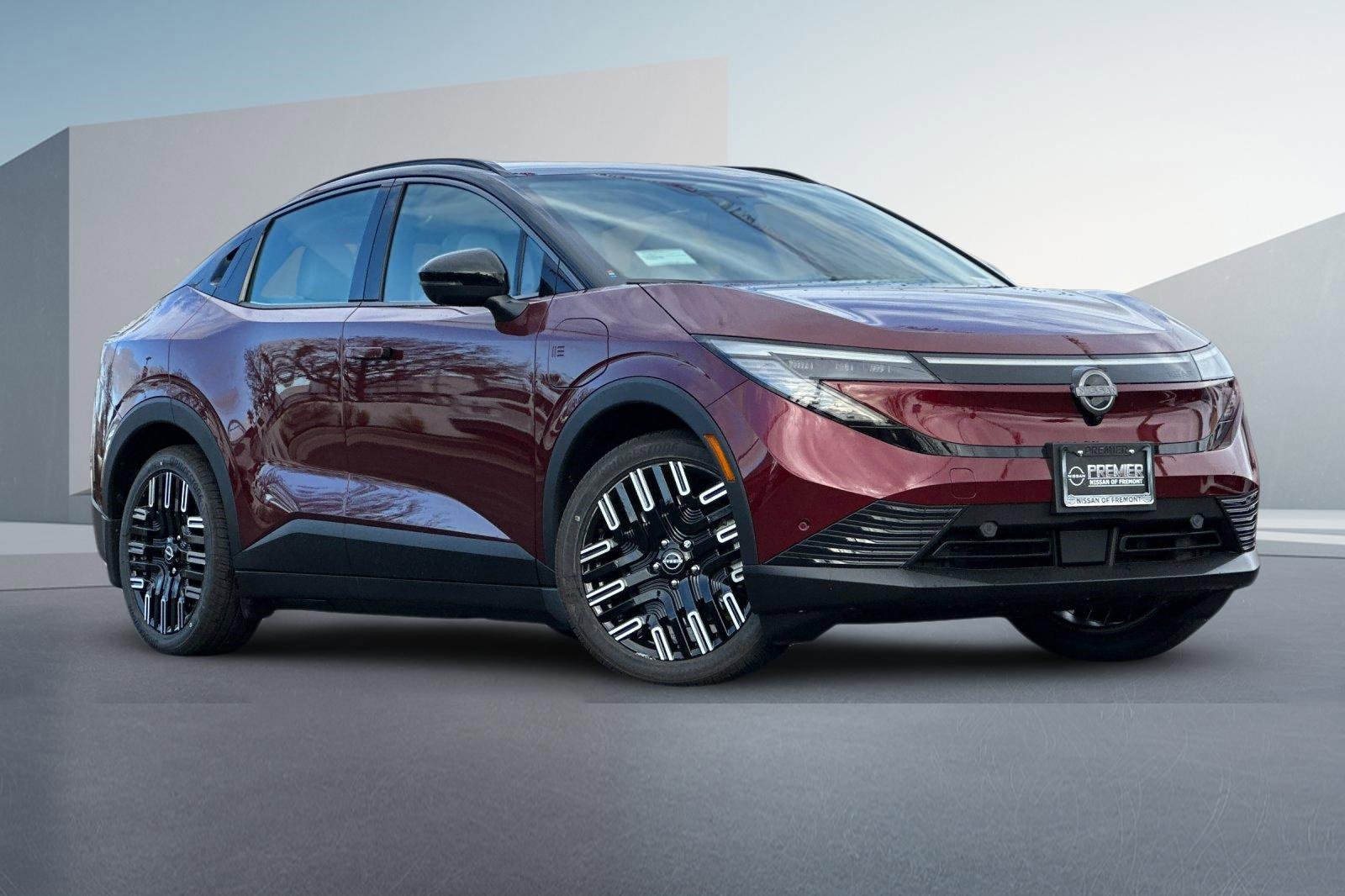 New 2026 Nissan Leaf Platinum+ w/ Cargo Package (Platinum+) video 2