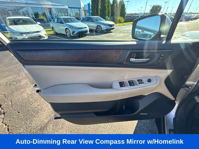 Used 2016 Subaru Outback 2.5i Limited AWD/4WD image 10