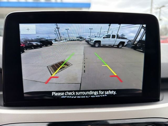 Used 2020 Ford Escape SE image 19