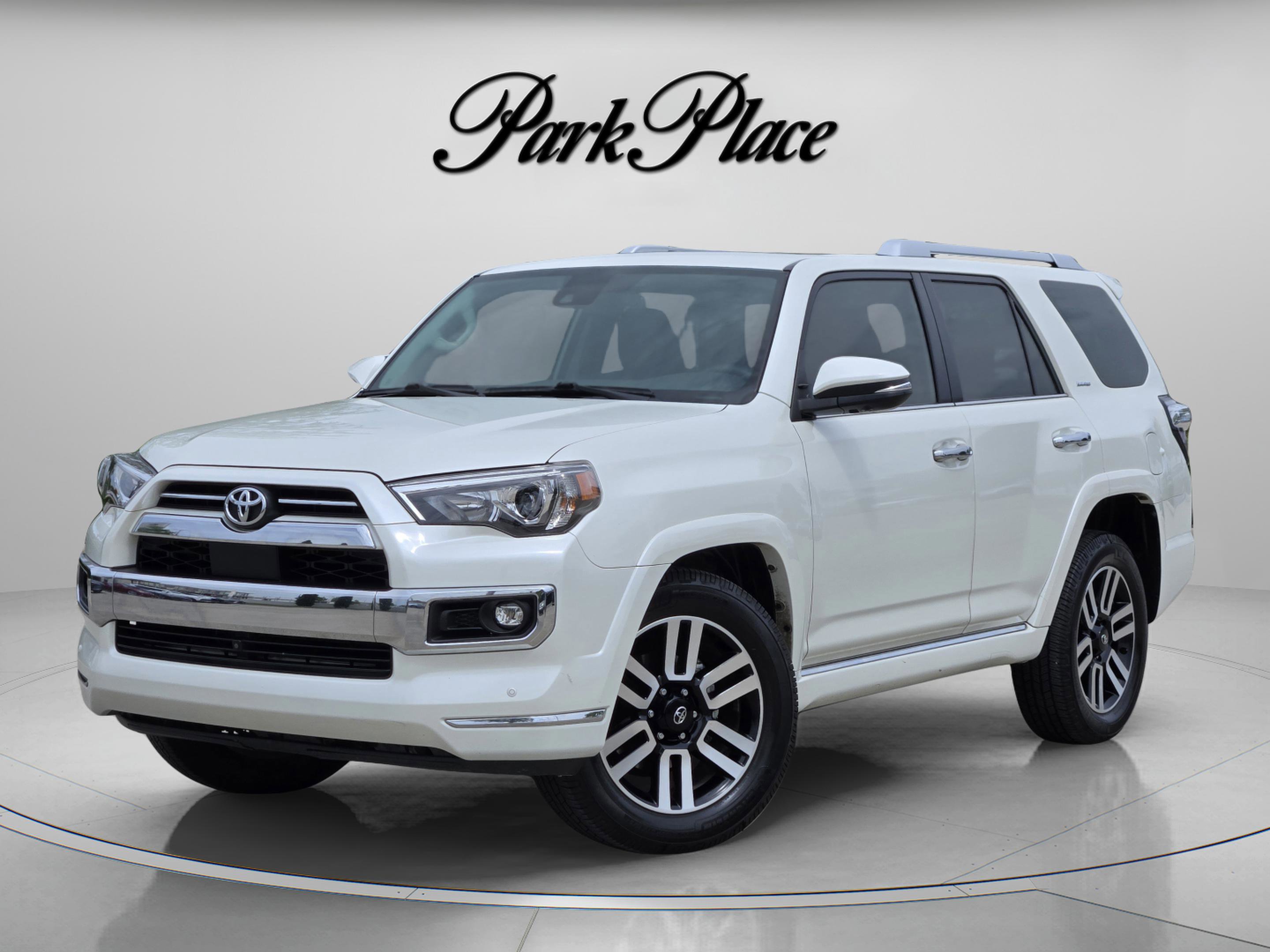 Used 2022 Toyota 4Runner Limited RWD image 1