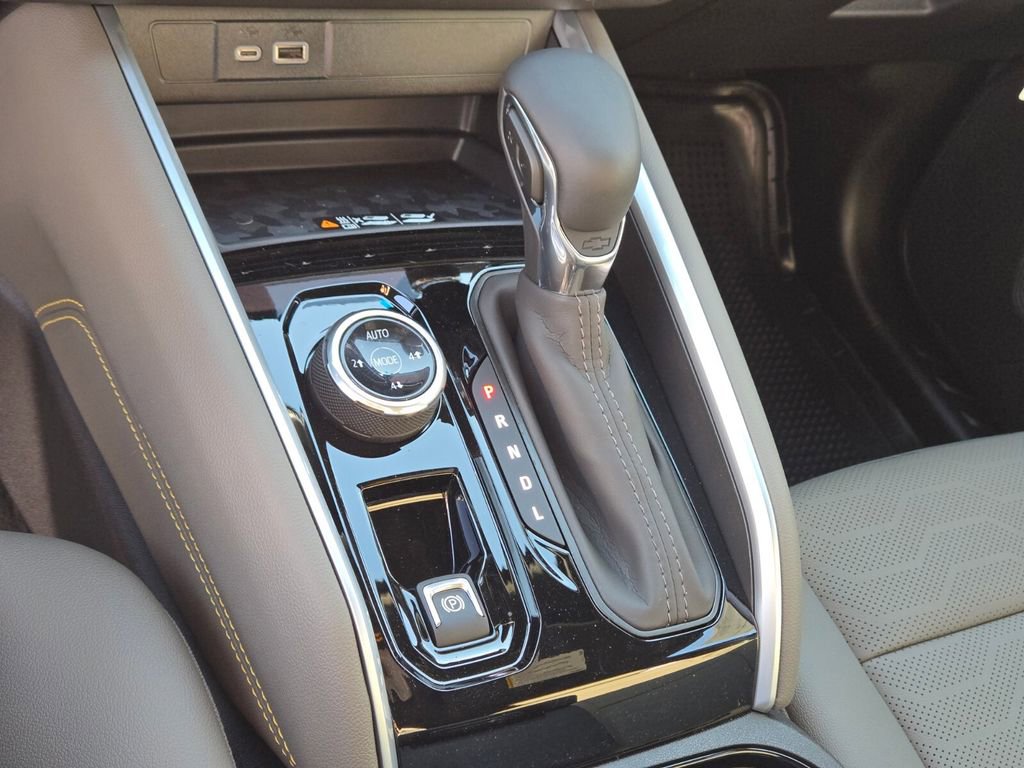 New 2026 Chevrolet Colorado ZR2 w/ Technology Package image 15