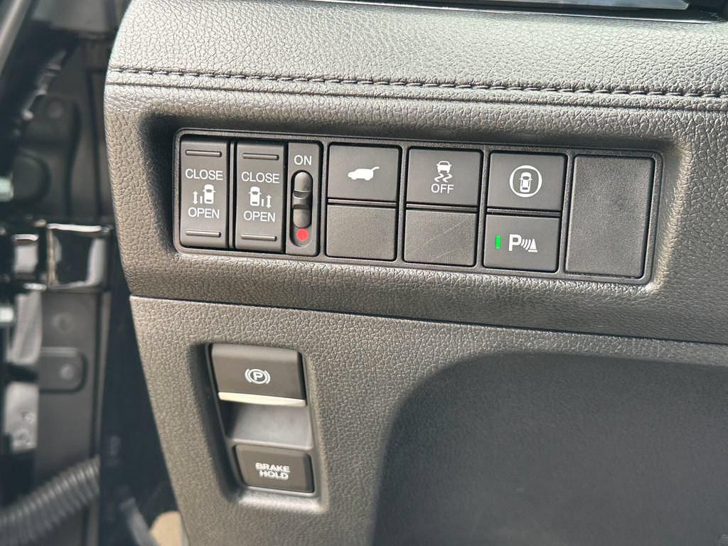 Used 2024 Honda Odyssey Touring image 30
