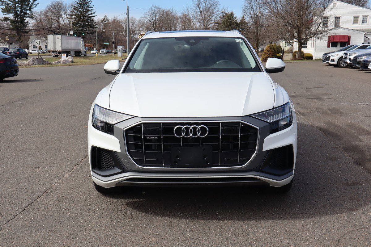 Used 2023 Audi Q8 Premium Plus w/ Premium Plus Package image 2