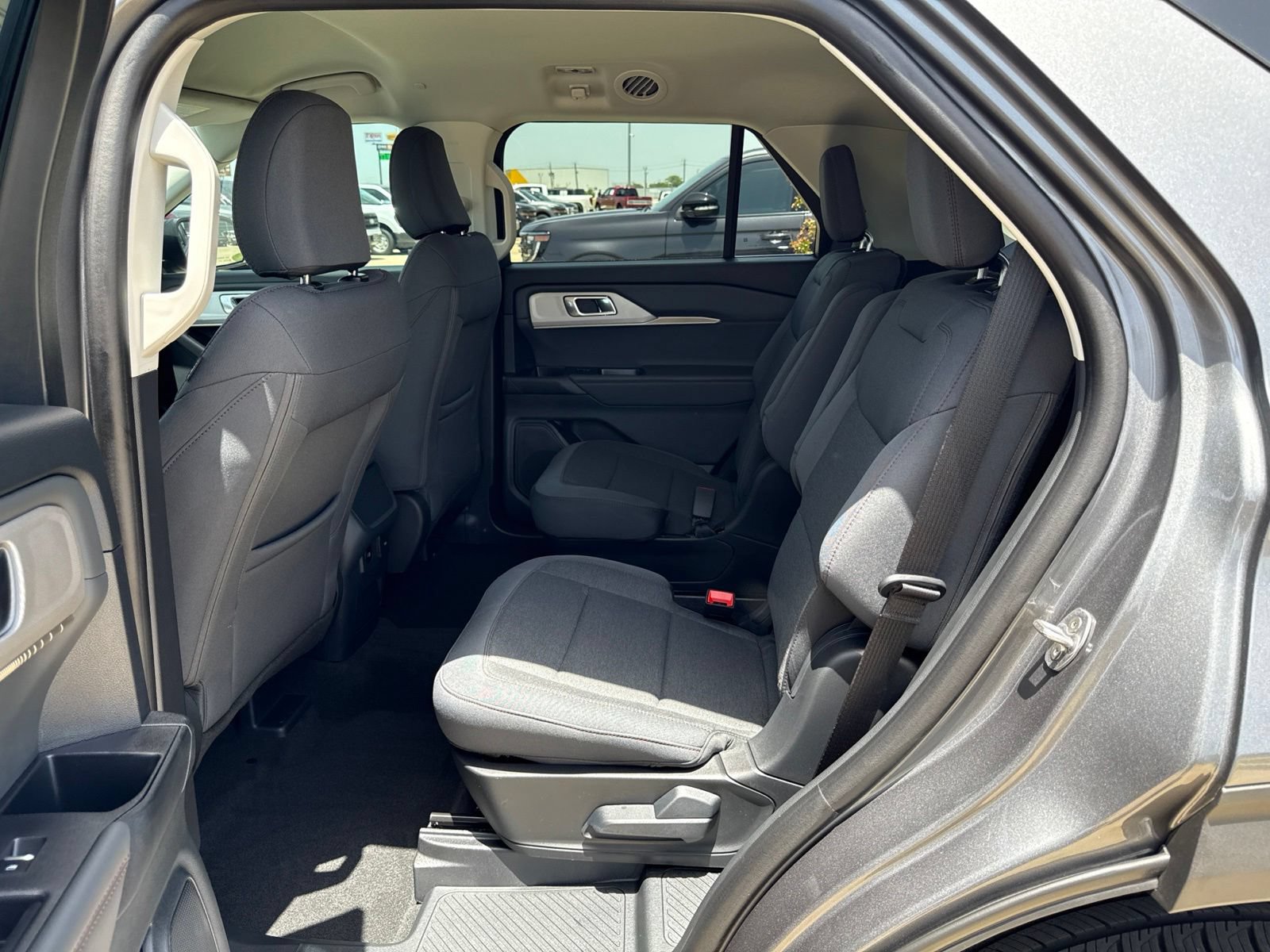 New 2026 Ford Explorer Active AWD/4WD image 12