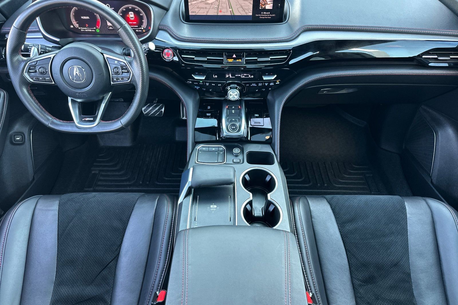 Used 2024 Acura MDX A-Spec image 10