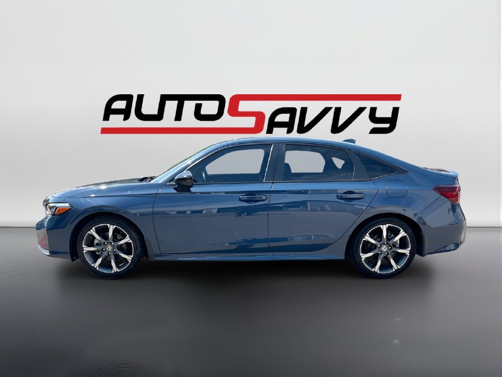 Used 2025 Honda Civic Sport Touring image 4