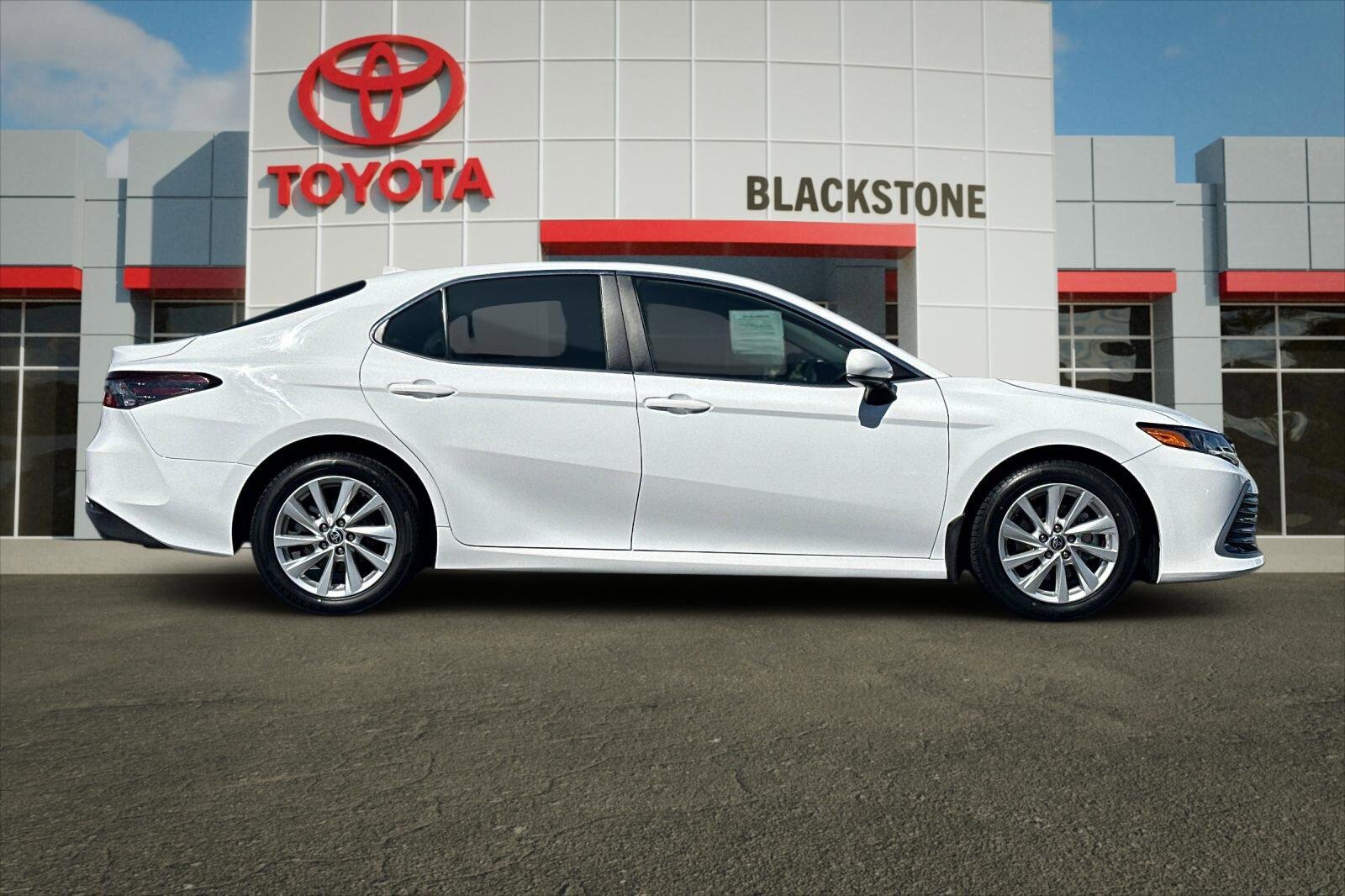 Certified 2023 Toyota Camry LE FWD image 2