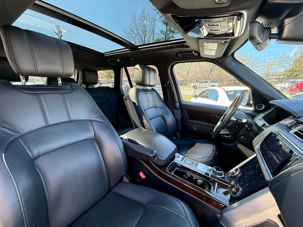 Used 2018 Land Rover Range Rover HSE image 27