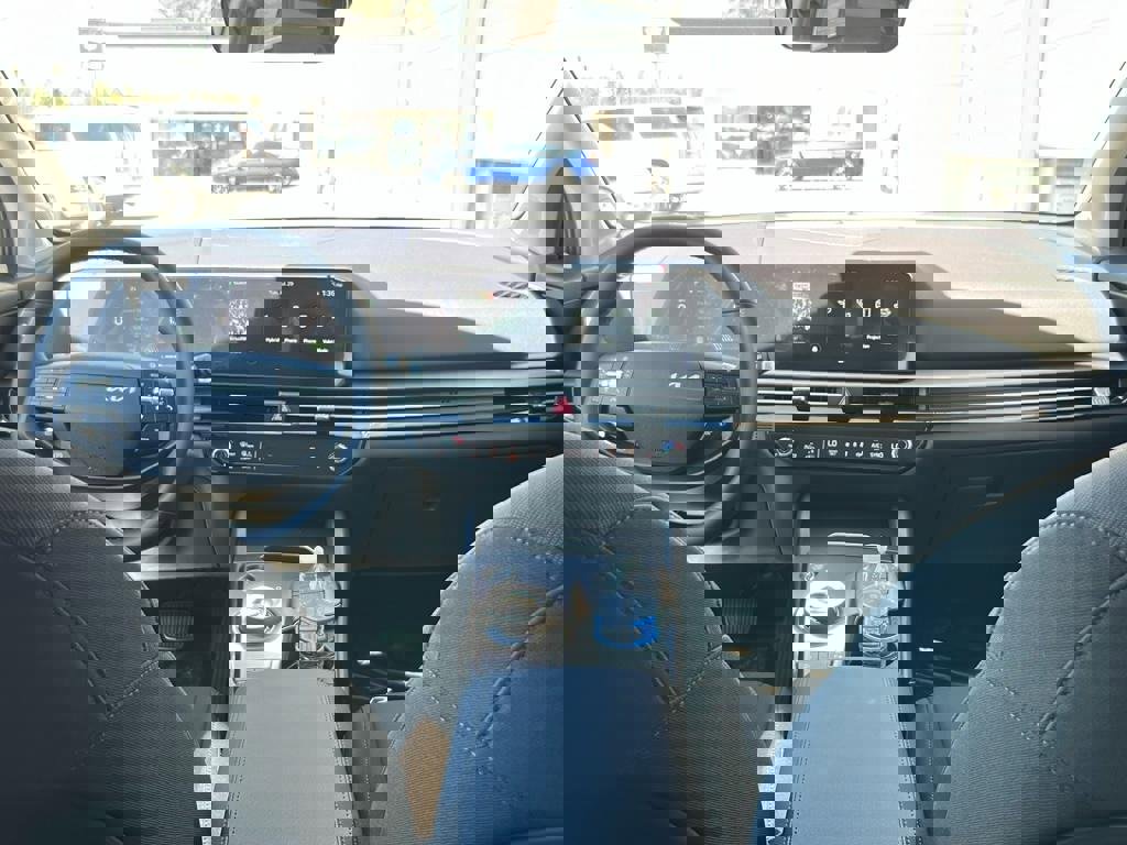 New 2026 Kia Sportage S image 16