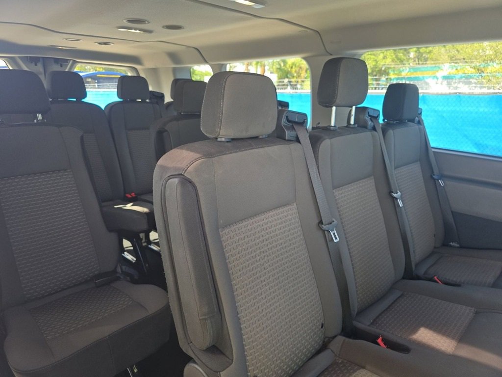 Used 2023 Ford Transit 350 XLT image 10
