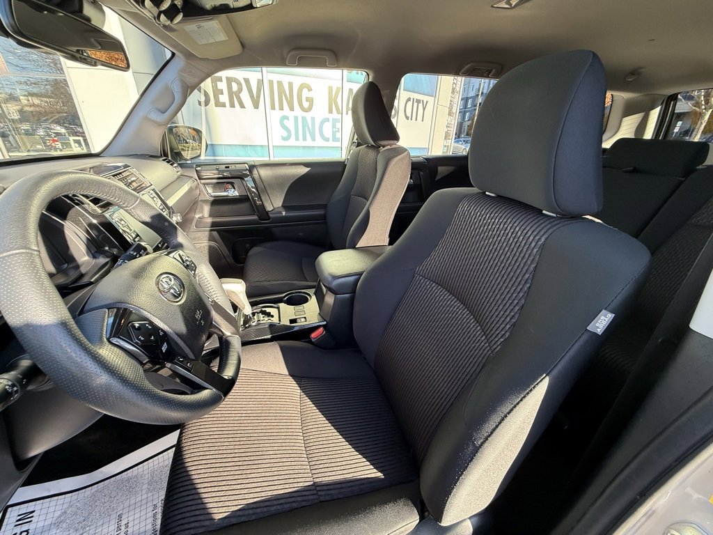 Used 2024 Toyota 4Runner TRD Off-Road image 7