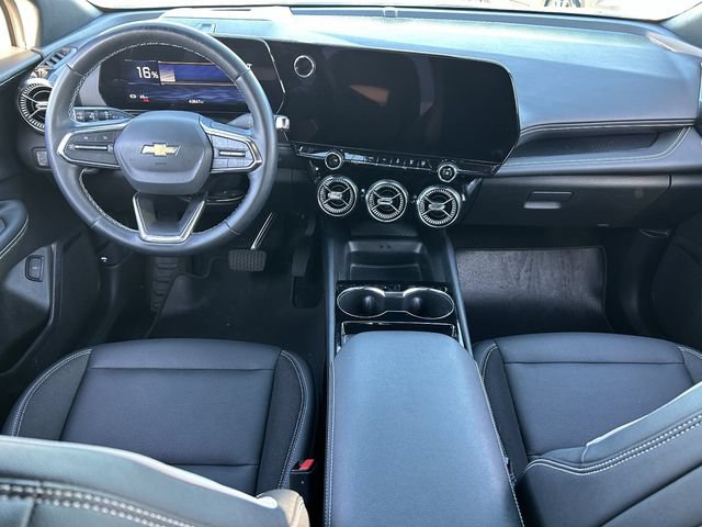 Used 2024 Chevrolet Blazer EV LT AWD/4WD image 16