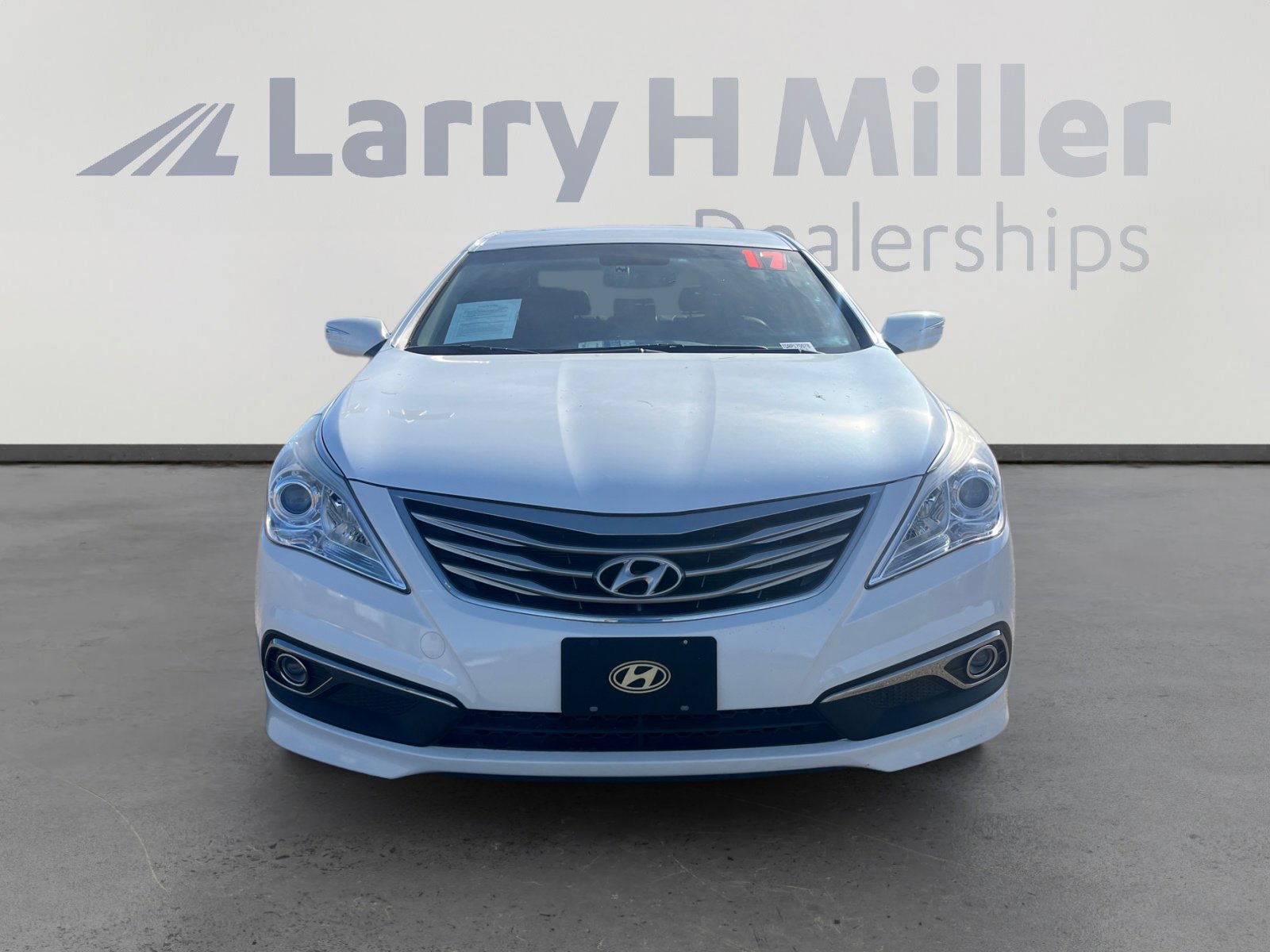 Used 2017 Hyundai Azera image 8