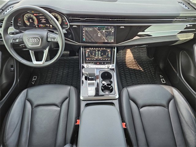 Used 2023 Audi Q7 3.0T Prestige image 25