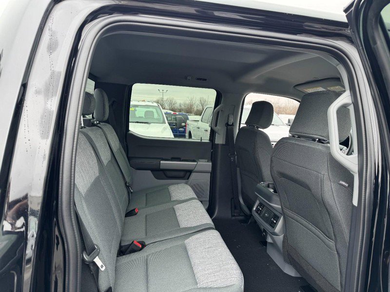 New 2026 Ford F250 XLT w/ Tremor Off-Road Package image 9