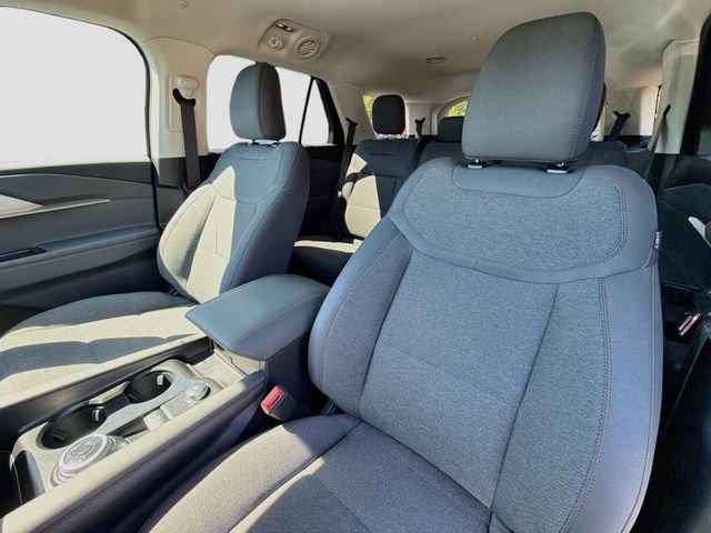 New 2026 Ford Explorer Active AWD/4WD image 17