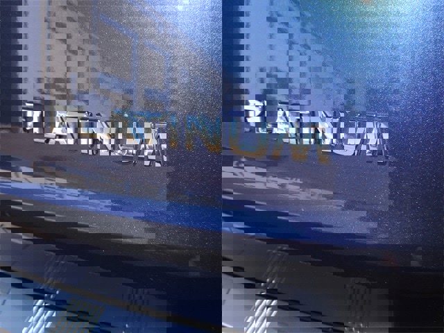 Used 2021 Nissan Rogue Platinum image 18