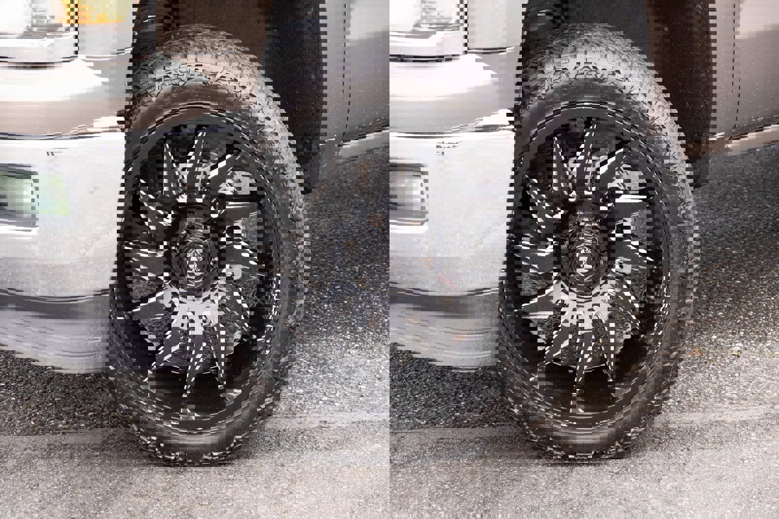 Used 2014 Chevrolet Silverado 1500 LT w/ LT Convenience Package image 21