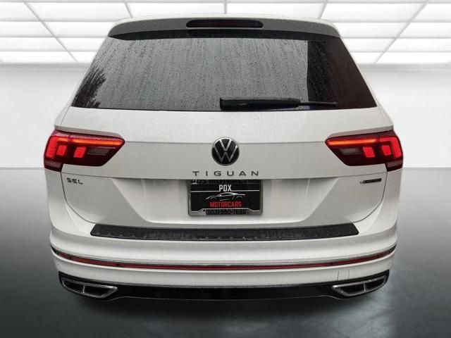 Used 2022 Volkswagen Tiguan SEL R-Line image 6