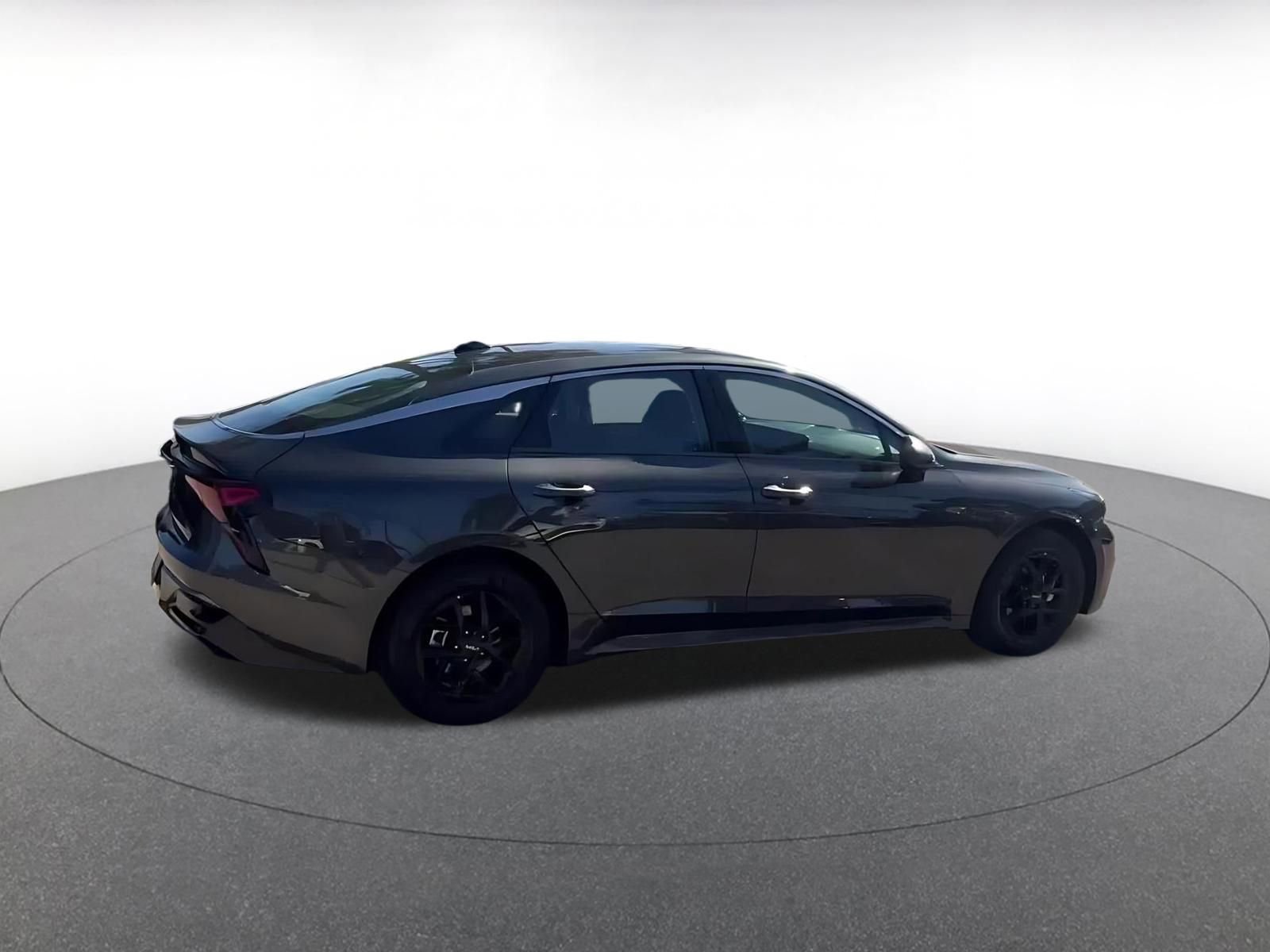 Used 2025 Kia K5 LXS image 12